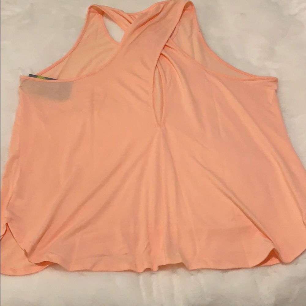 🌺 New with tags workout tank